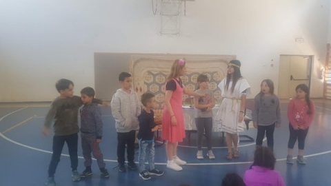 מותק של צהרון פסח ופעילות במותק של צהרון (16).jpg