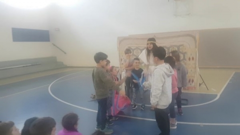 מותק של צהרון פסח ופעילות במותק של צהרון (2).jpg