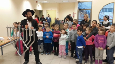 קייטנת חנוכה מותק של צהרון 2016 (5).jpg