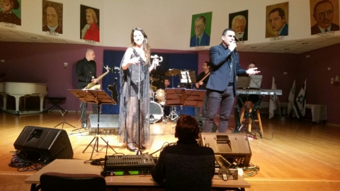 שירי אהבה מסן רמו (3).jpg