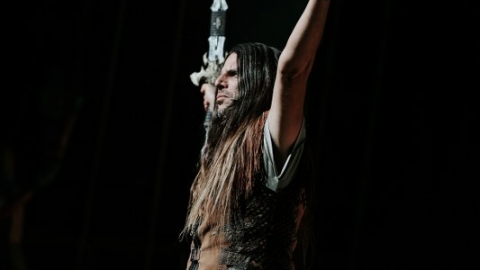 RIKL9418_533x800.jpg