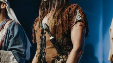 RIKL9433_533x800.jpg